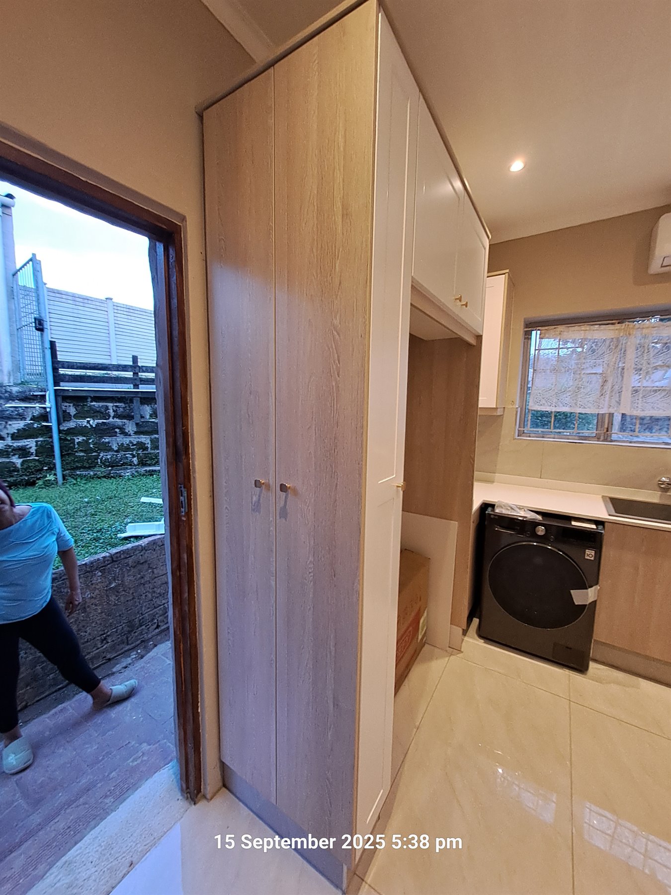 Melamine kitchen worktop and cupboards