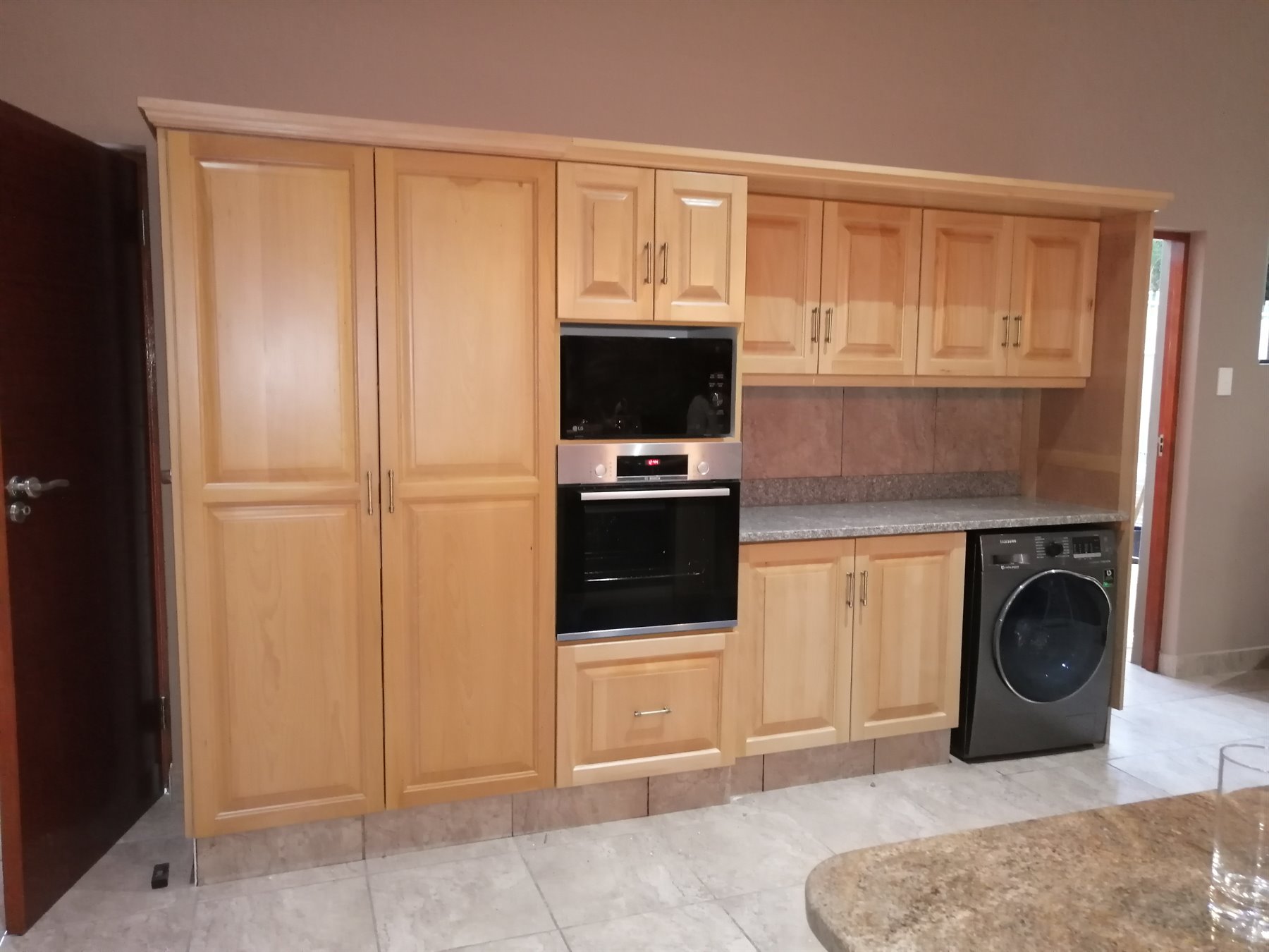 Solid wood kitchen wall cabinetry