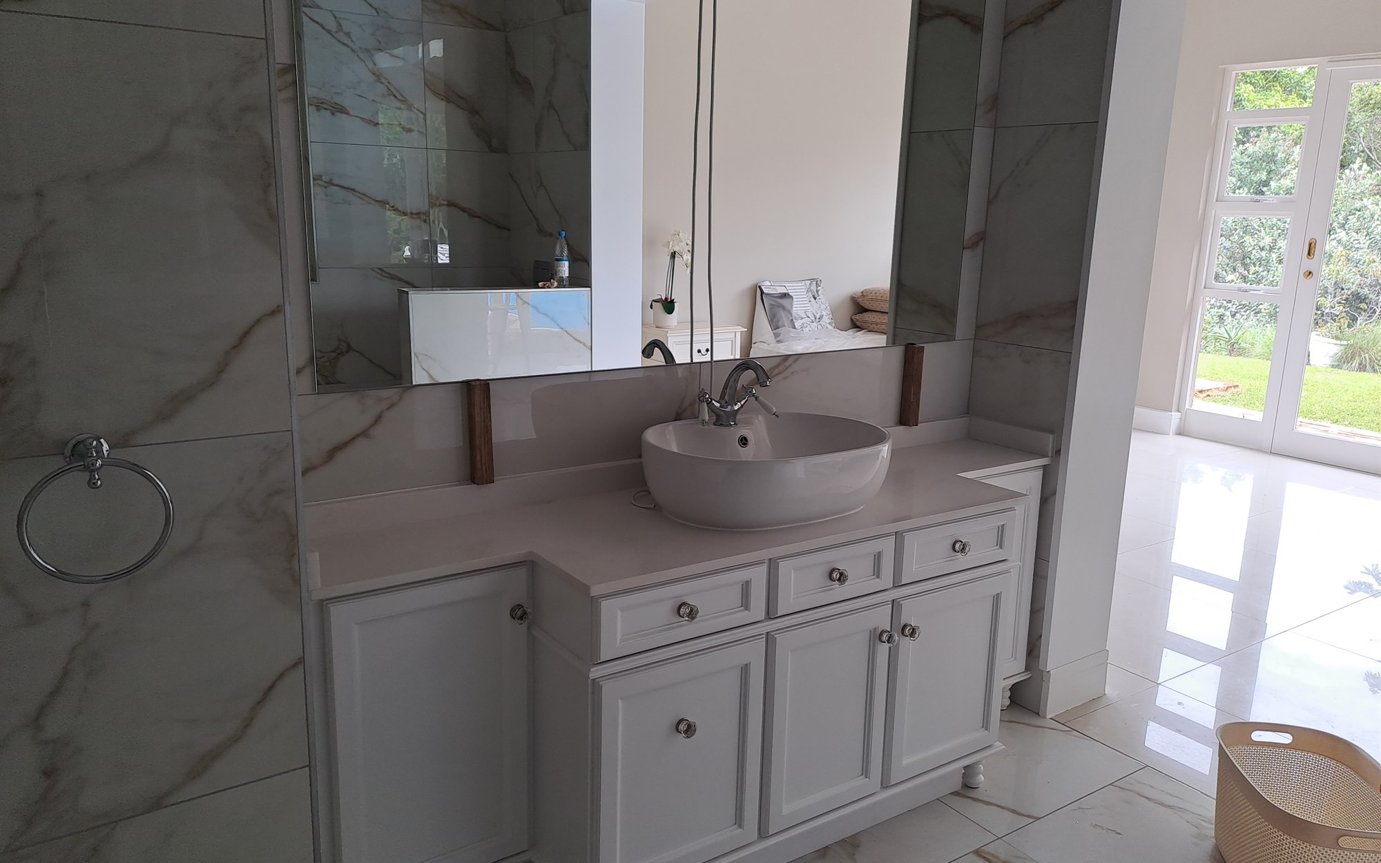 Custom white bathroom vanity by 2G Custom Furniture